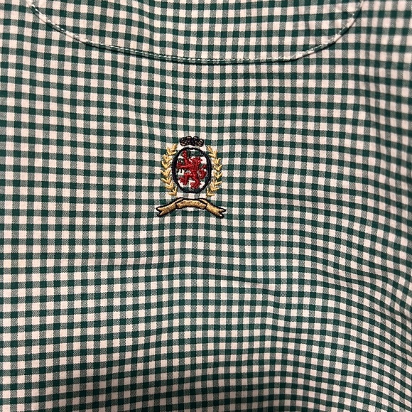 Tommy Hilfiger 100% Cotton Short Sleeve Button Down - Picture 3 of 5